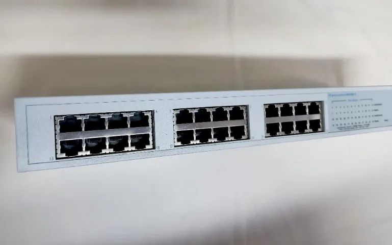 Switch 3com Baseline 2824 3c16479 24 Portas 10/100/1000 - Foto 3