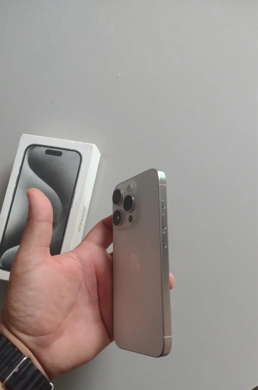 iPhone 15 pro 128G único dono
