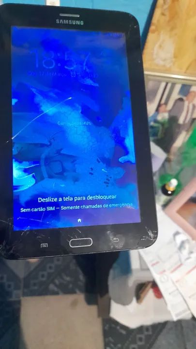 Tablet  está carregando mais só presta as peças  - Foto 5