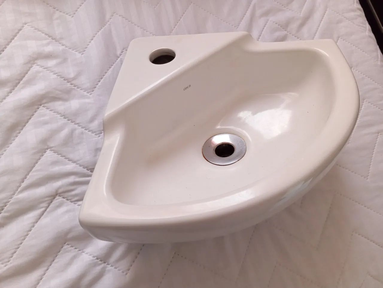 Lavatório de canto para banheiro - Foto 2