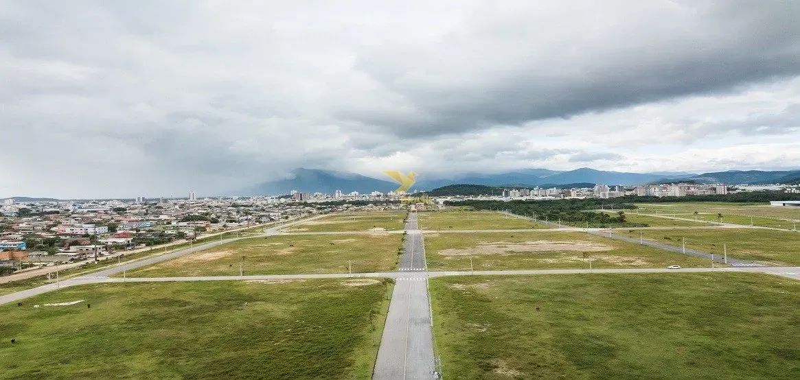 Terrenos no Aeropark - Oportunidade Imperdível para Seu Negócio ou Investimento - Foto 3