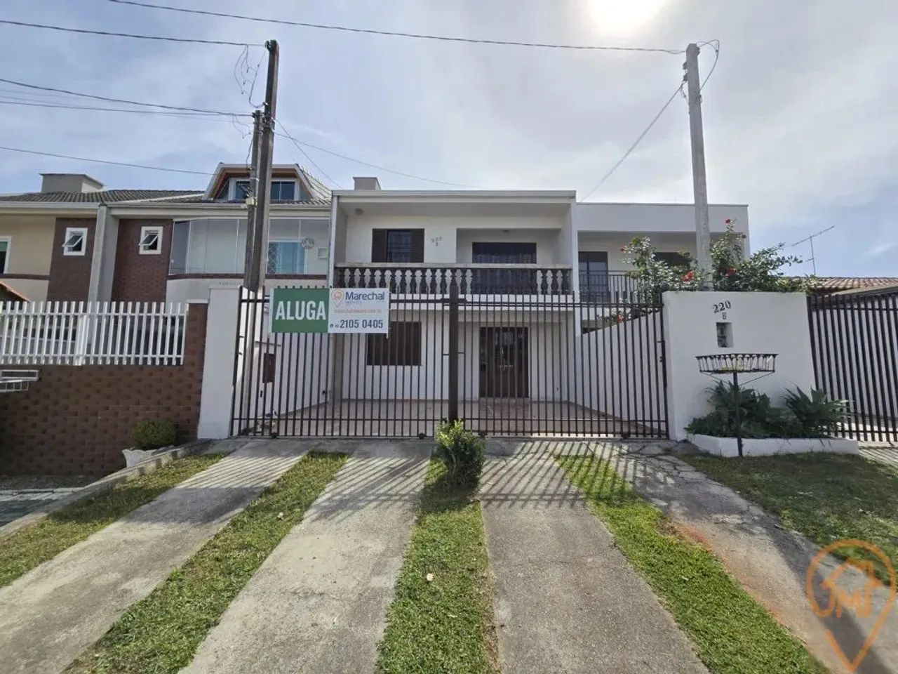 Sobrado com 3 quartos para alugar por R$ 3000.00, 130.00 m2 - XAXIM - CURITIBA/PR - Foto 2