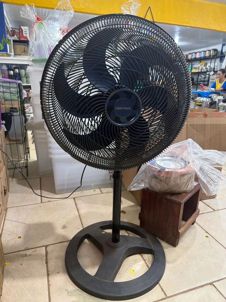 VENTILADOR DE COLUNA 