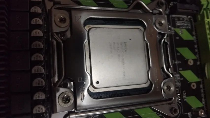 KIT XEON E5 2650 V2 + 32GB RAM DDR3 + X79 - USADO - Foto 3