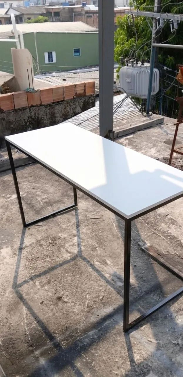 Mesa 1,20 com perna de ferro - Foto 2