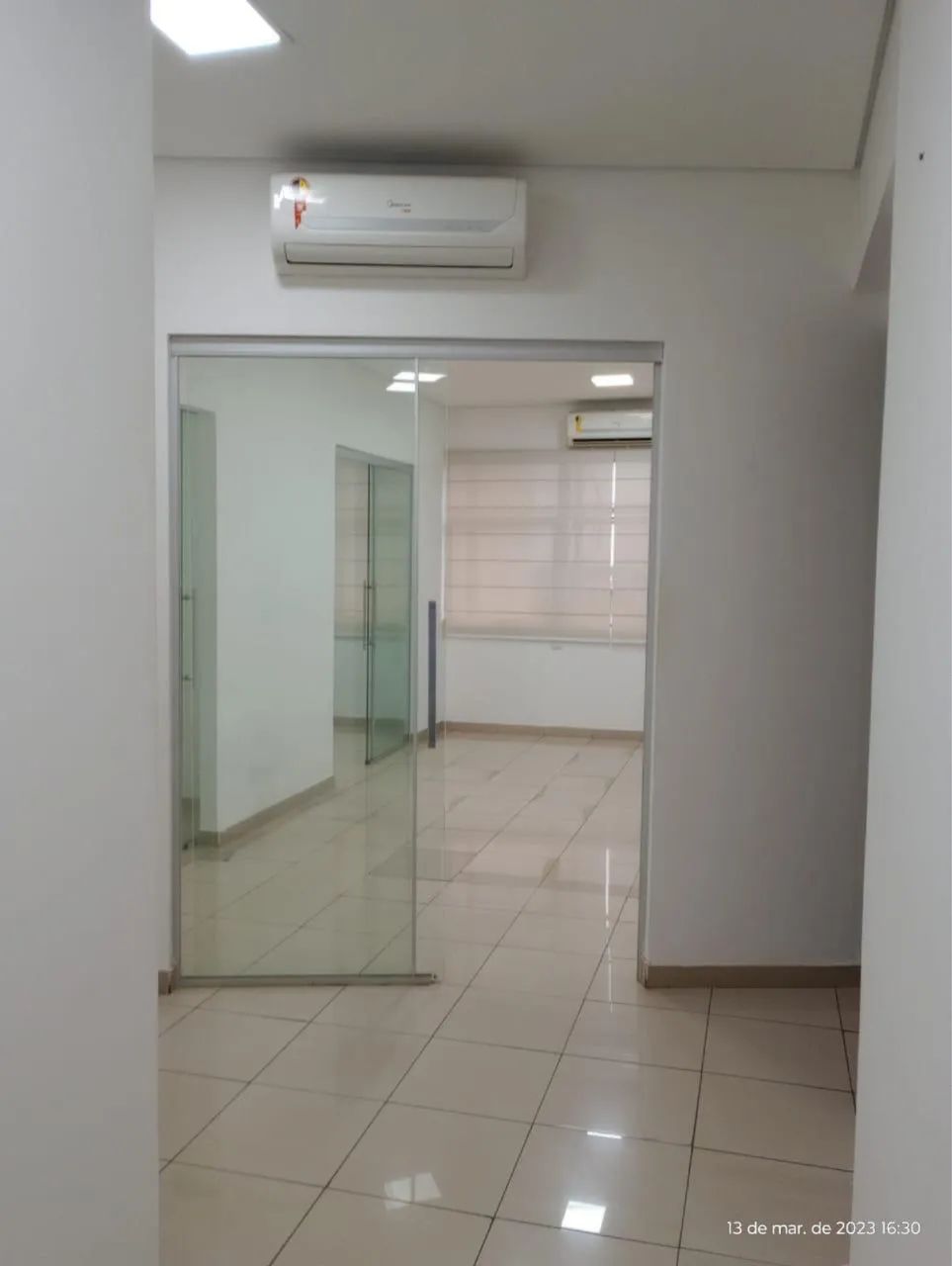 SALA COML, 80m2, CENTRO DE VG