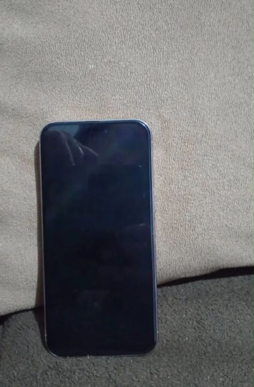iPhone 15 pro max - Foto 2