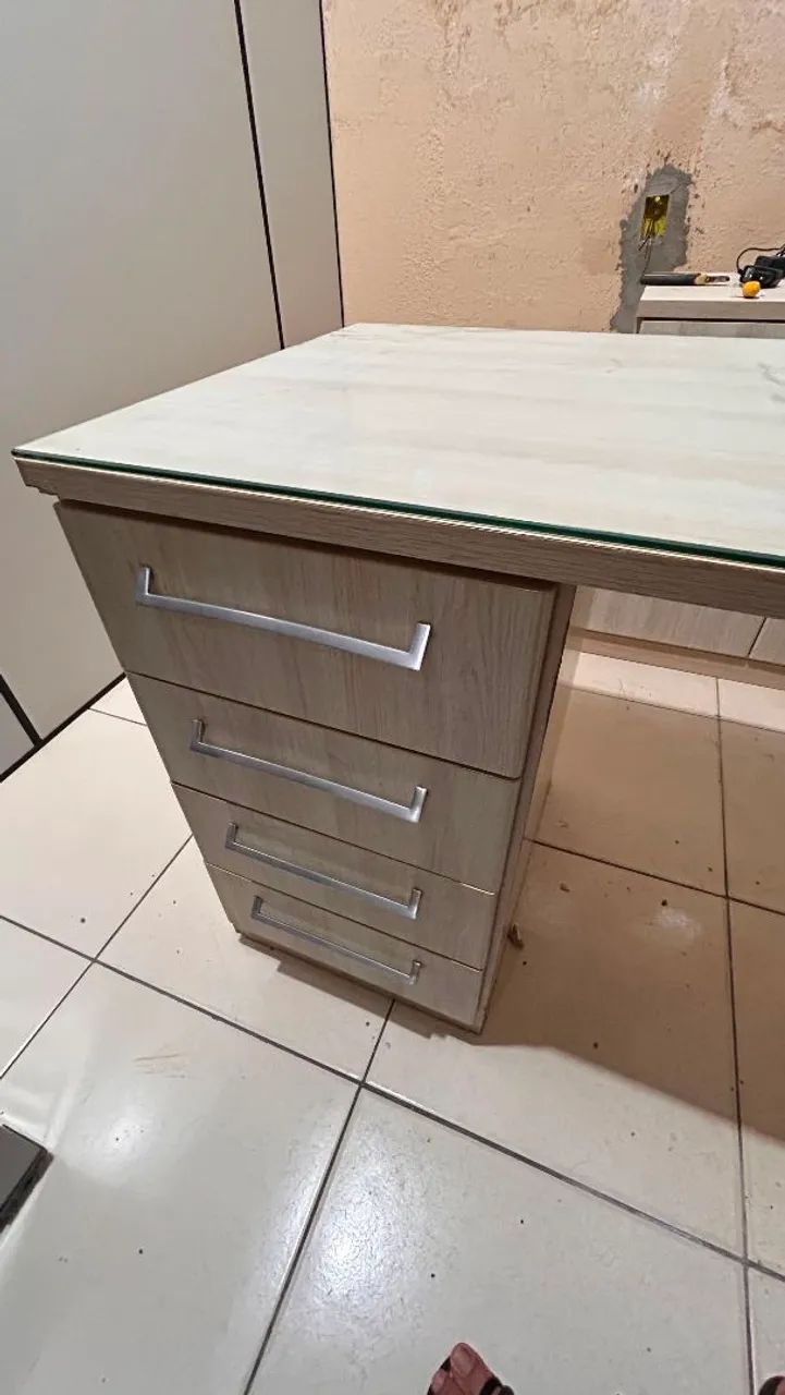 mesa escritório com gaveteiro - Foto 2