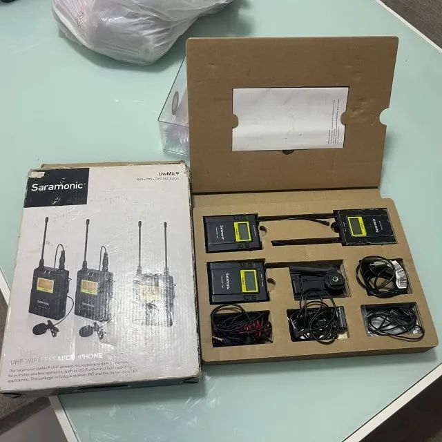 Microfone de lapela profissional Saramonic UHF Wireless