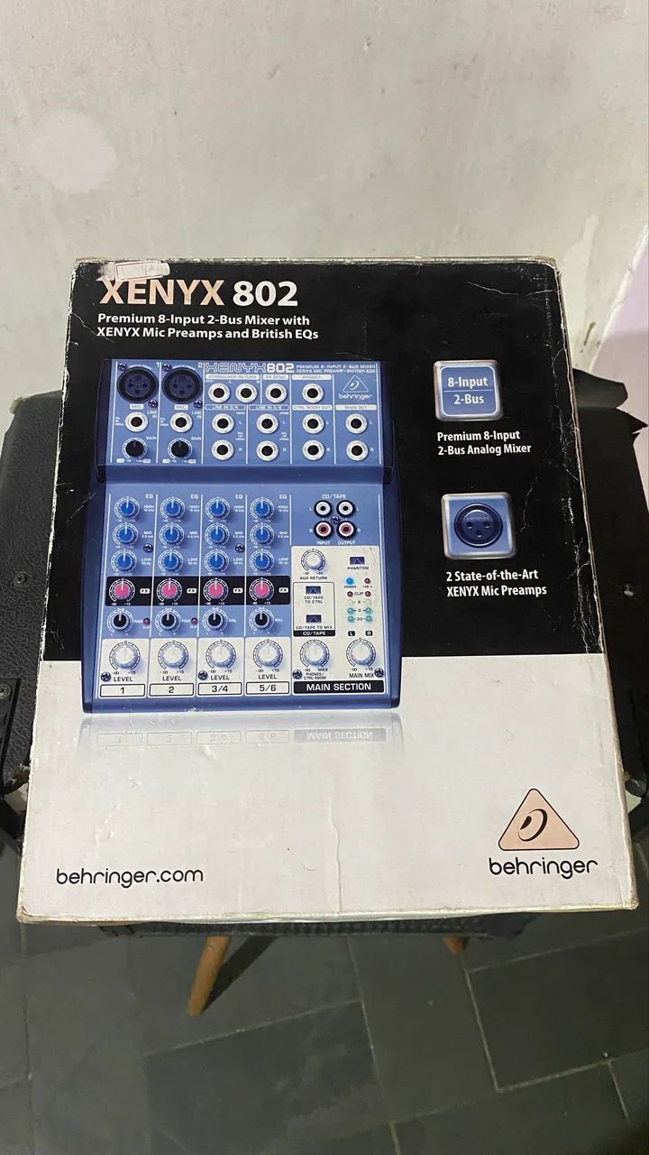Mesa de som Behringer Xenyx 802 - Foto 2
