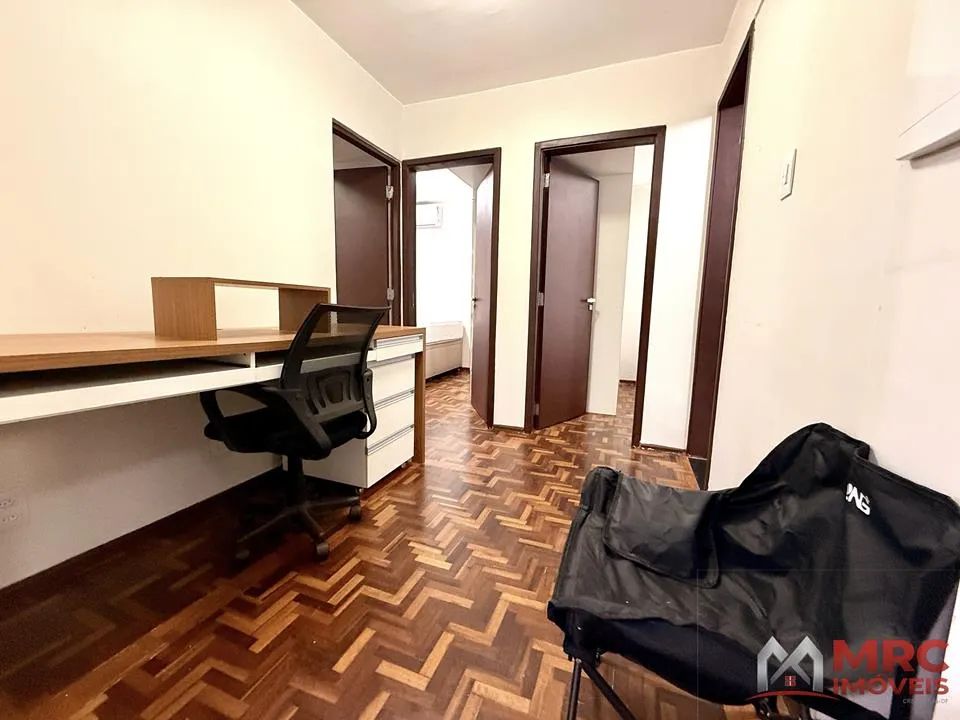 3 QUARTOS/1 SUÍTE - MOBILIADO - 1. ANDAR - Foto 4