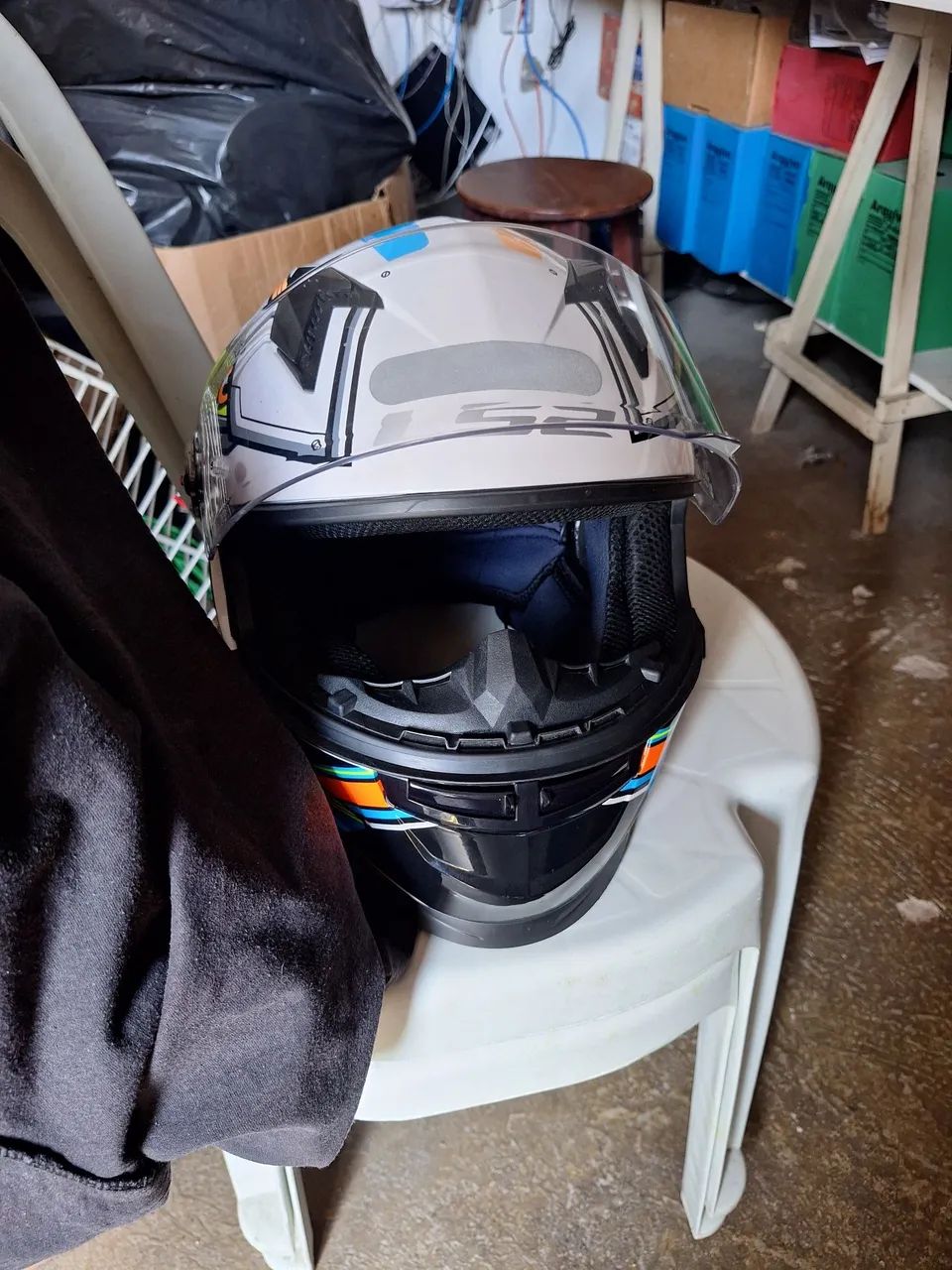 CAPACETE LS2 N58, aceito troca com volta - Foto 3