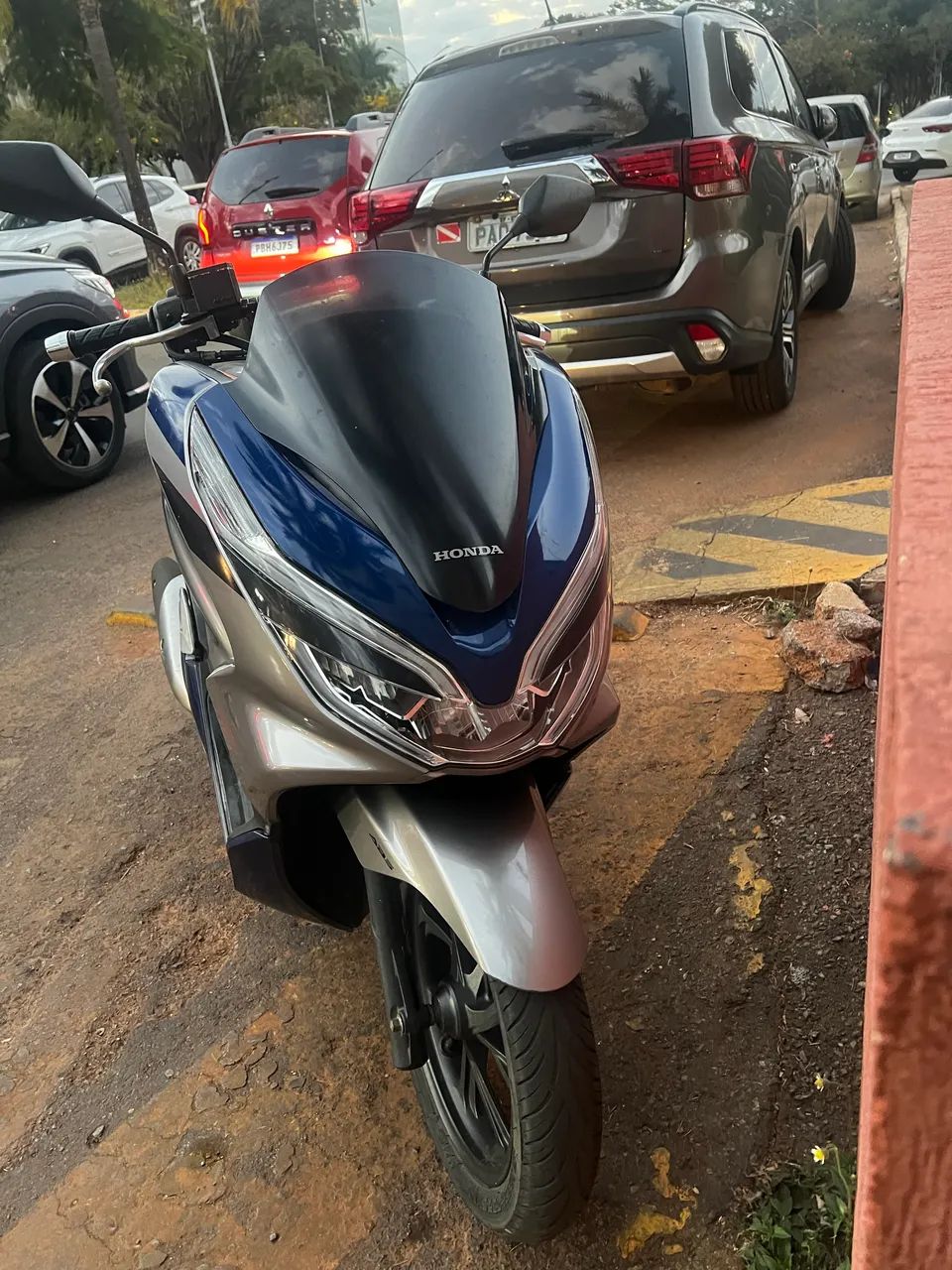 HONDA PCX Sport 2021- ACEITO TROCA POR CARRO - Foto 2