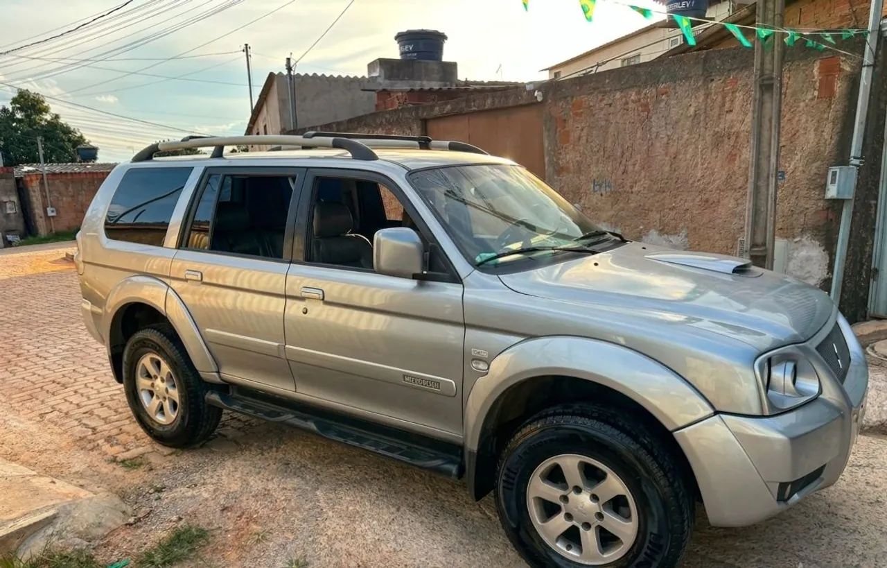 Mitsubishi Pajero 2008