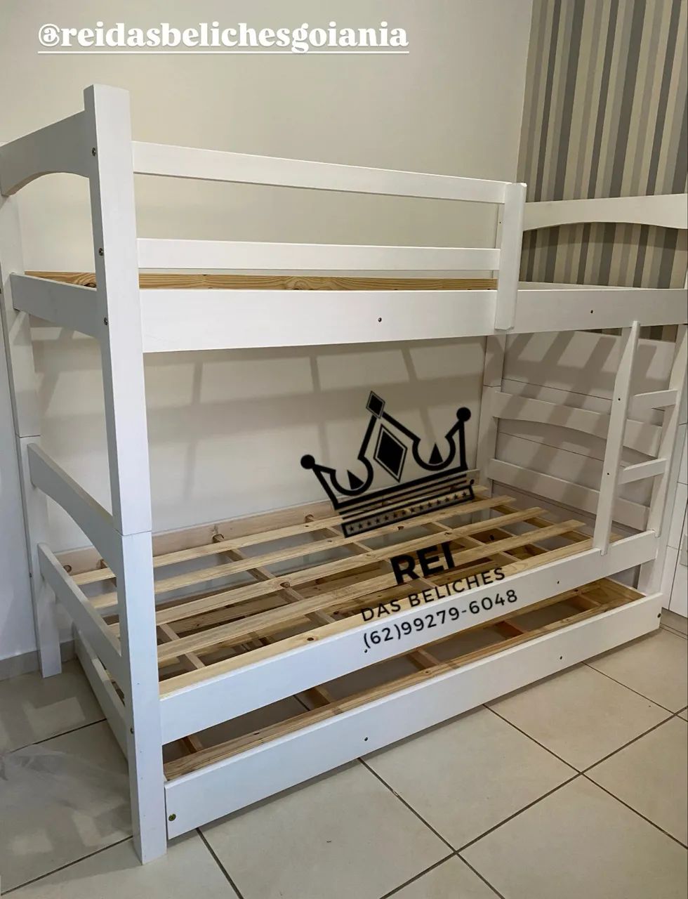 Beliche branca com cama auxiliar 
