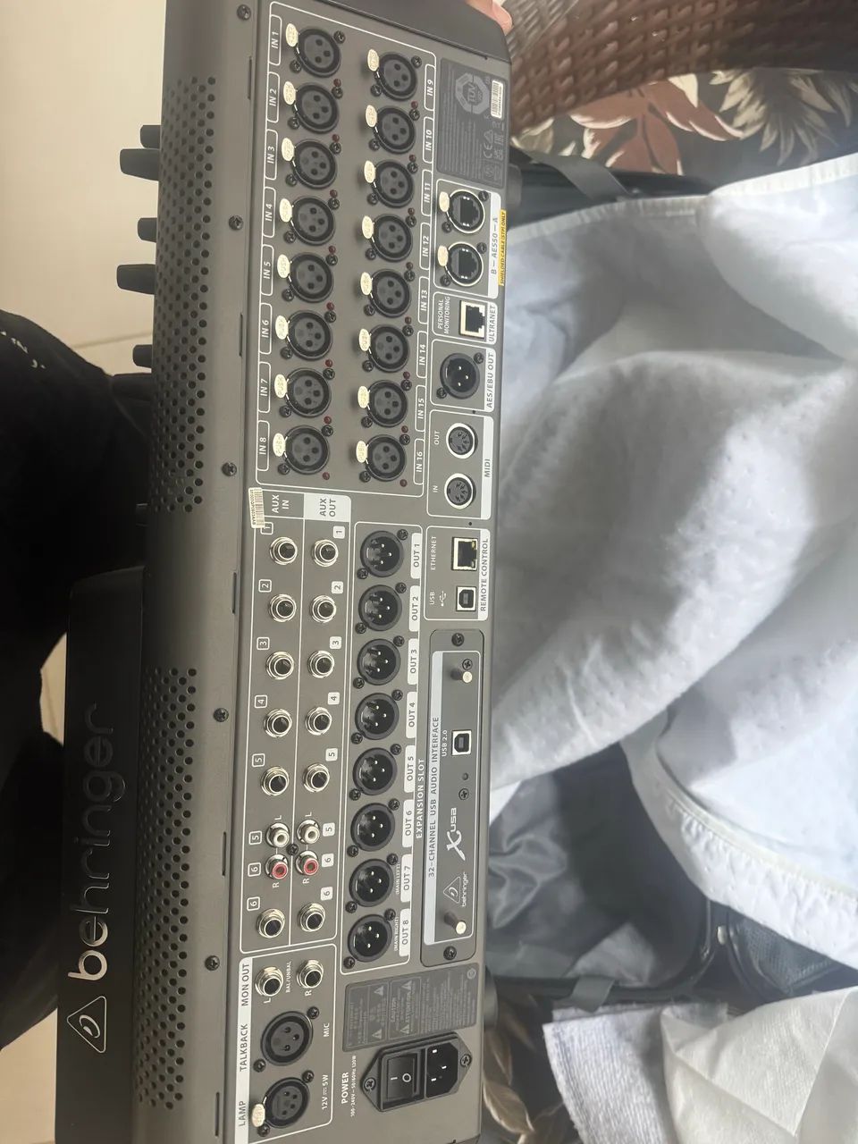 Mesa de son behringer X 32 - Foto 4