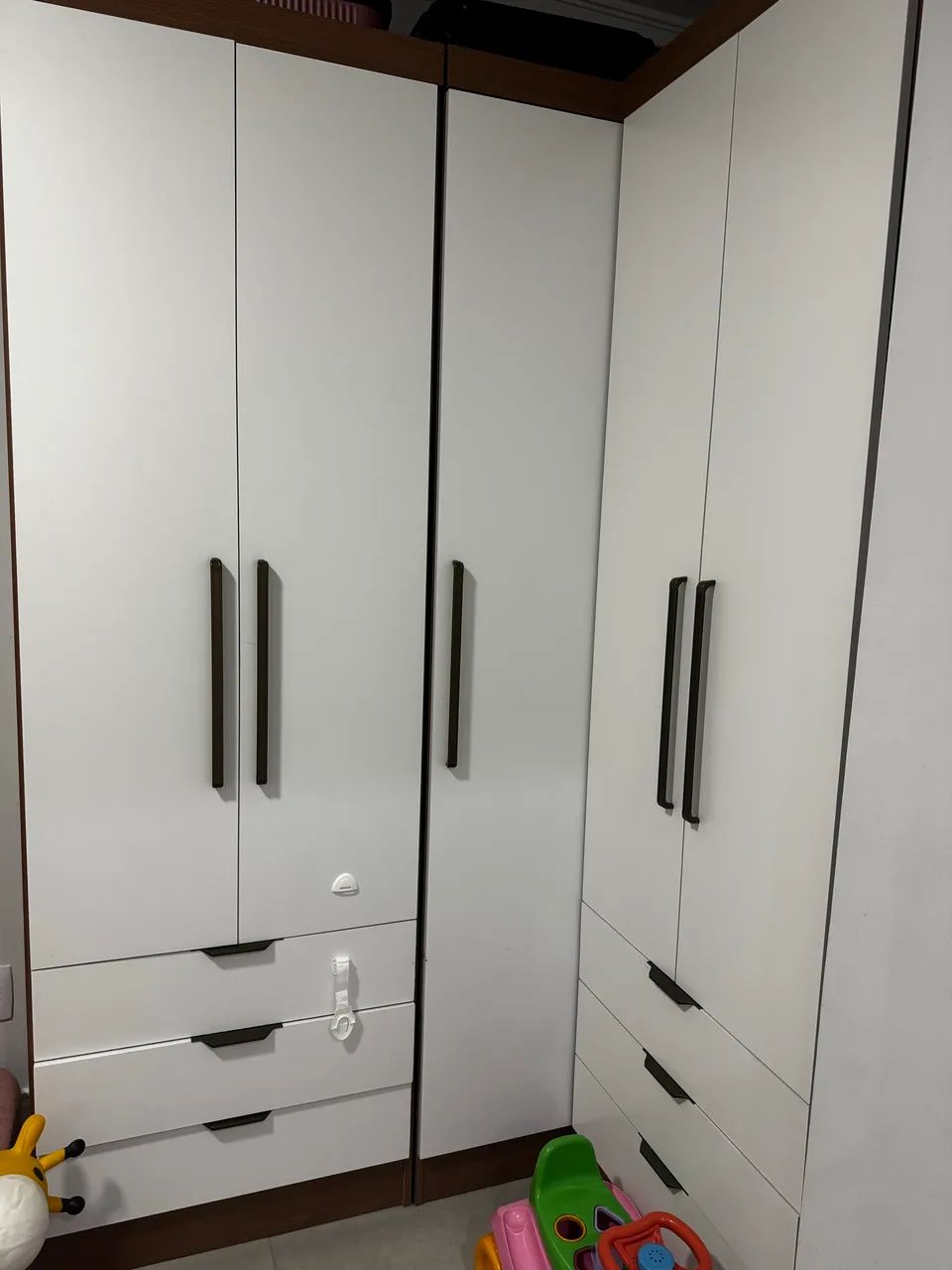 Guarda roupa solteiro 