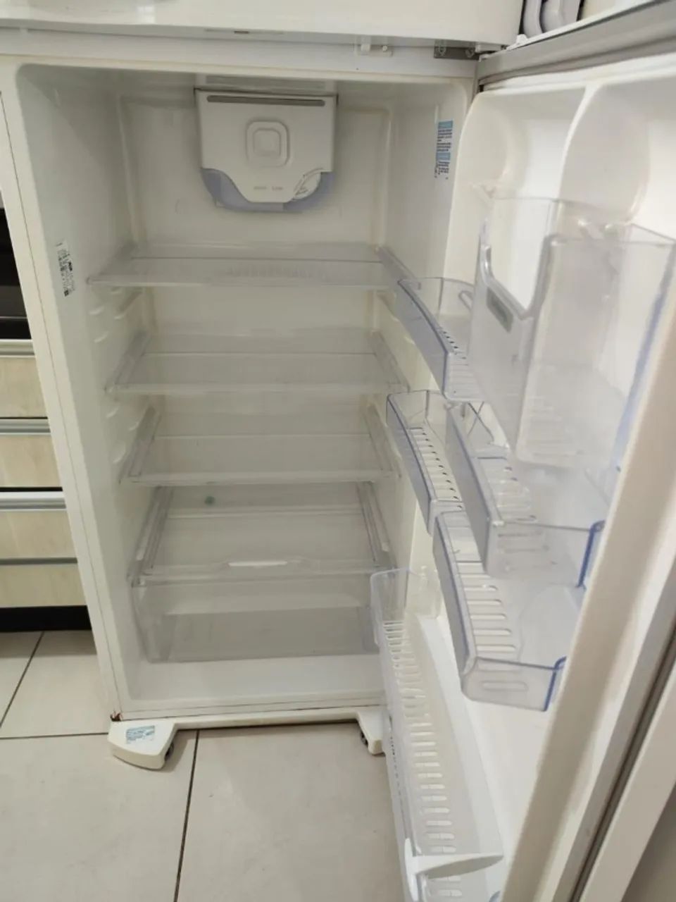 Geladeira 462L Eletrolux Super Freezer  - Foto 3