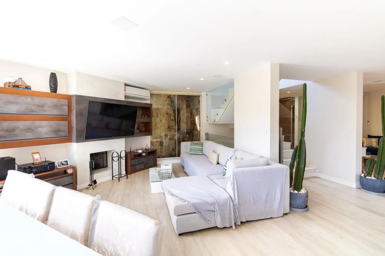 Casa à Venda - Tucuruvi, 3 Quartos, 700 m2 - Foto 2