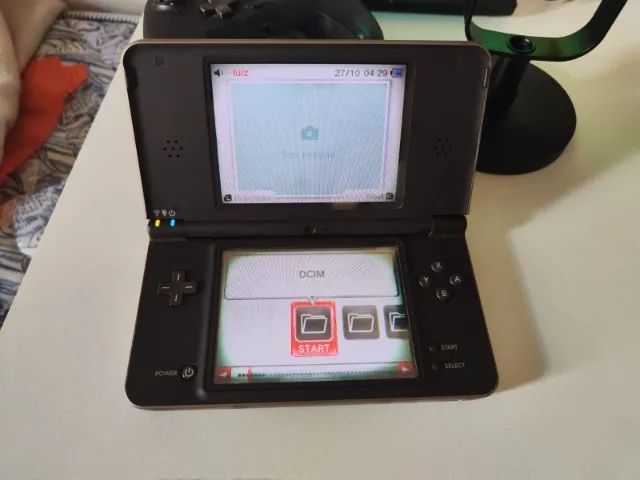Nintendo DSI XL  - Foto 2