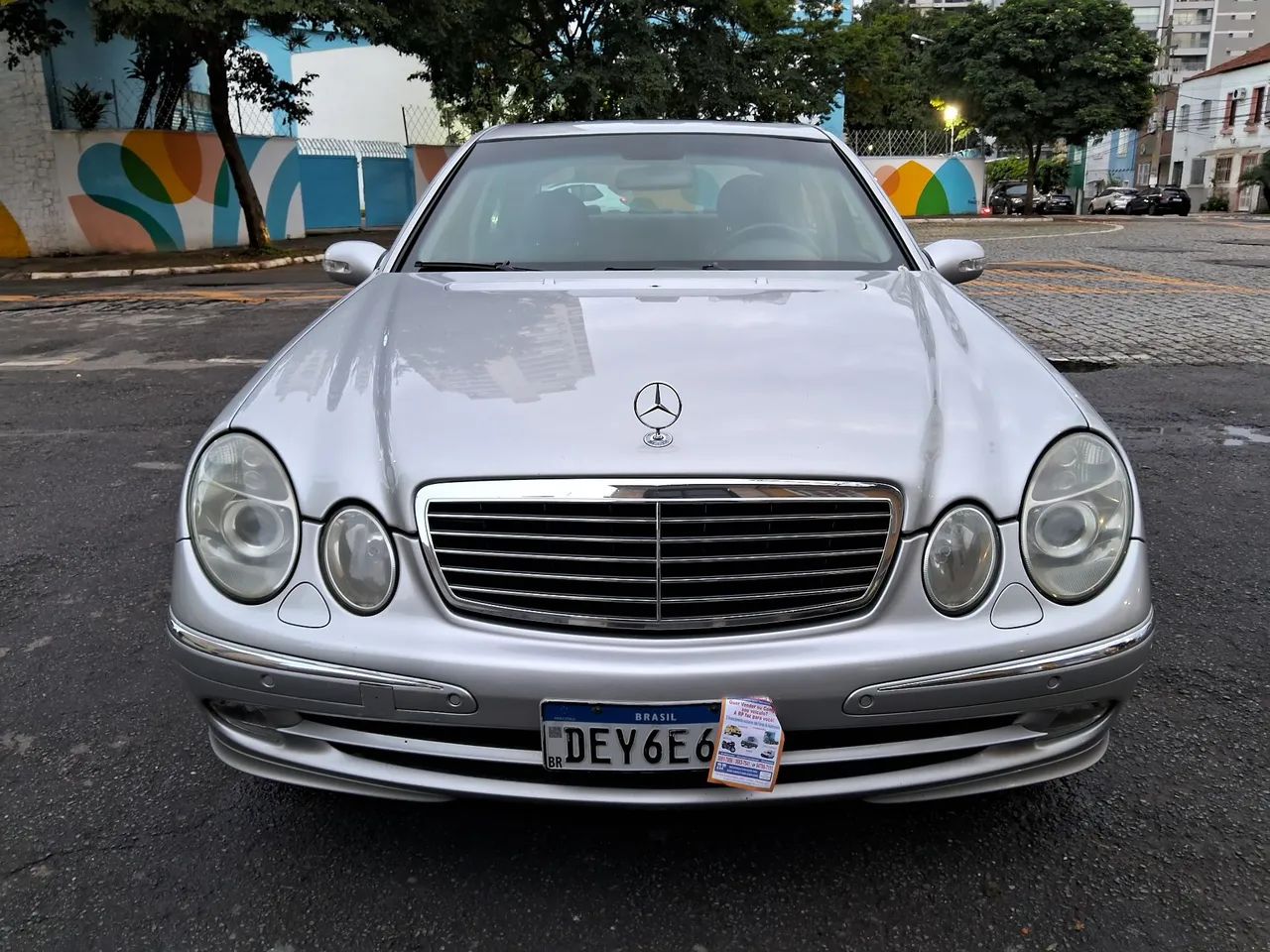 Mercedes-Benz E-320 2004