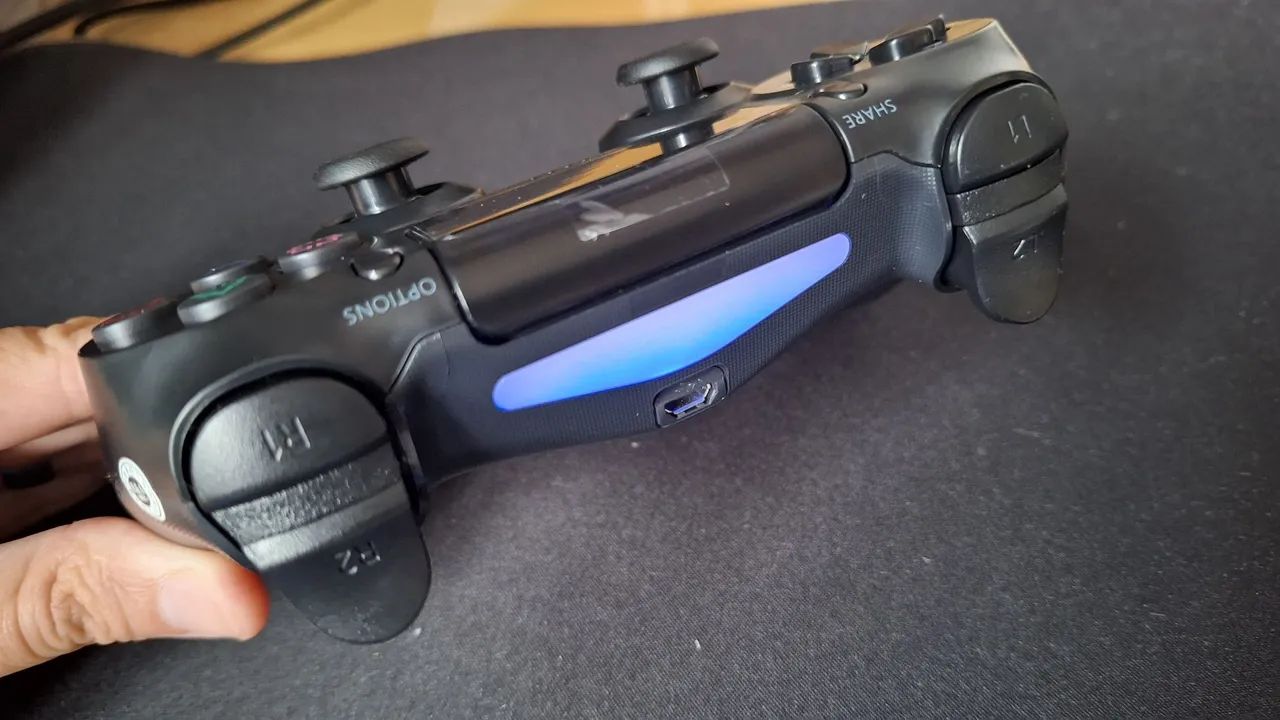 ÚLTIMO PRA ACABAR! Controle Gamer Wireless Estilo PS4 - Funciona no PC, Celular e Console! - Foto 3