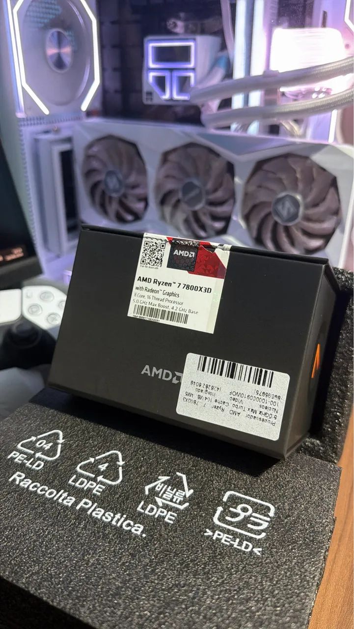 AMD Ryzen 7 7800X3D - Foto 2
