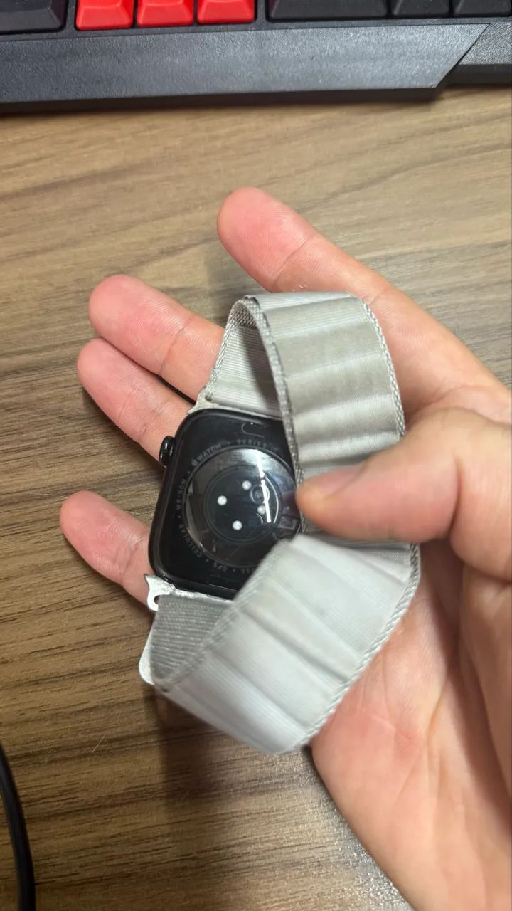 Apple Watch Séries 11 46mm GPS+Celular 4G - Foto 4