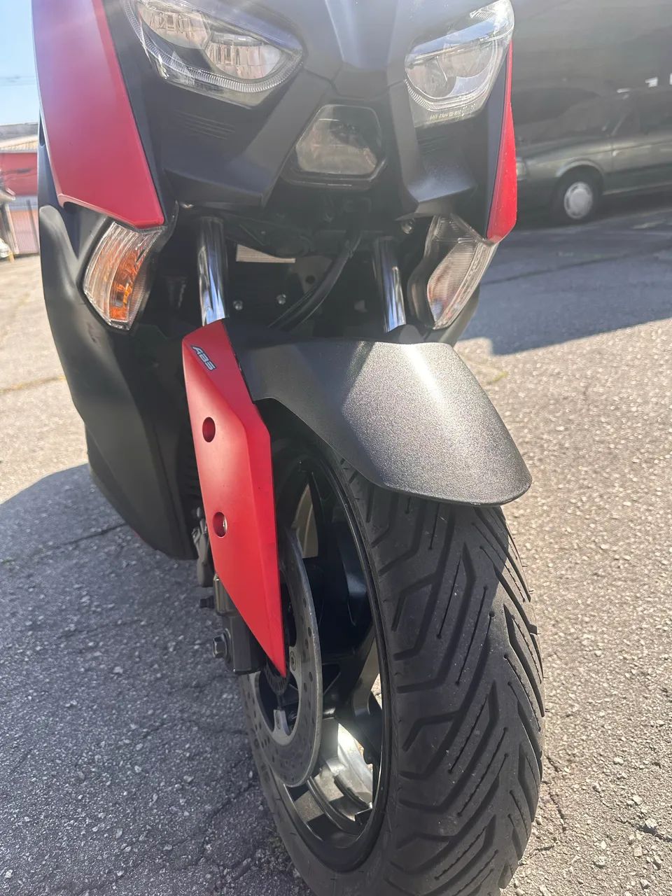 Xmax 250