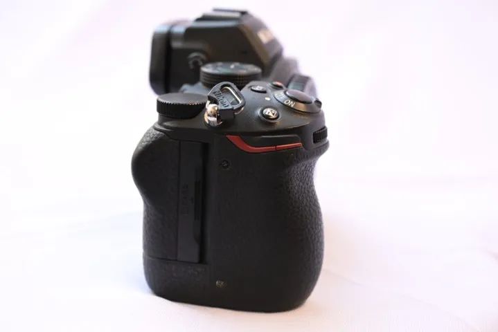 Câmera Nikon Z5 - Foto 5
