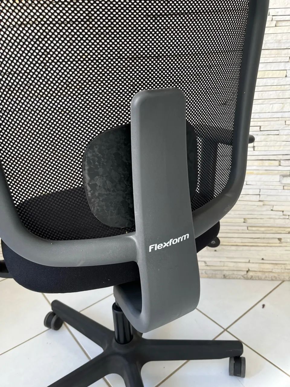 Cadeira de Escritório Flexform All Dot com Apoio Lombar - Foto 4