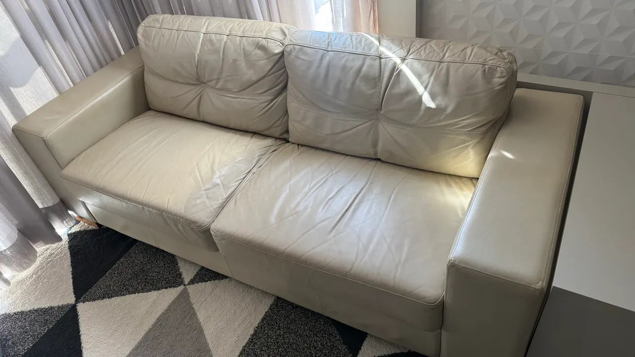 Sofá Domini 2.10m - 100% Couro Legítimo Pérola - Foto 2
