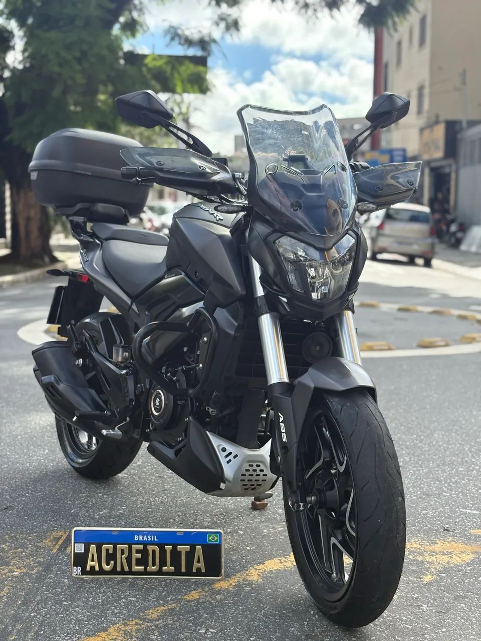 Dominar 400 abs 2025