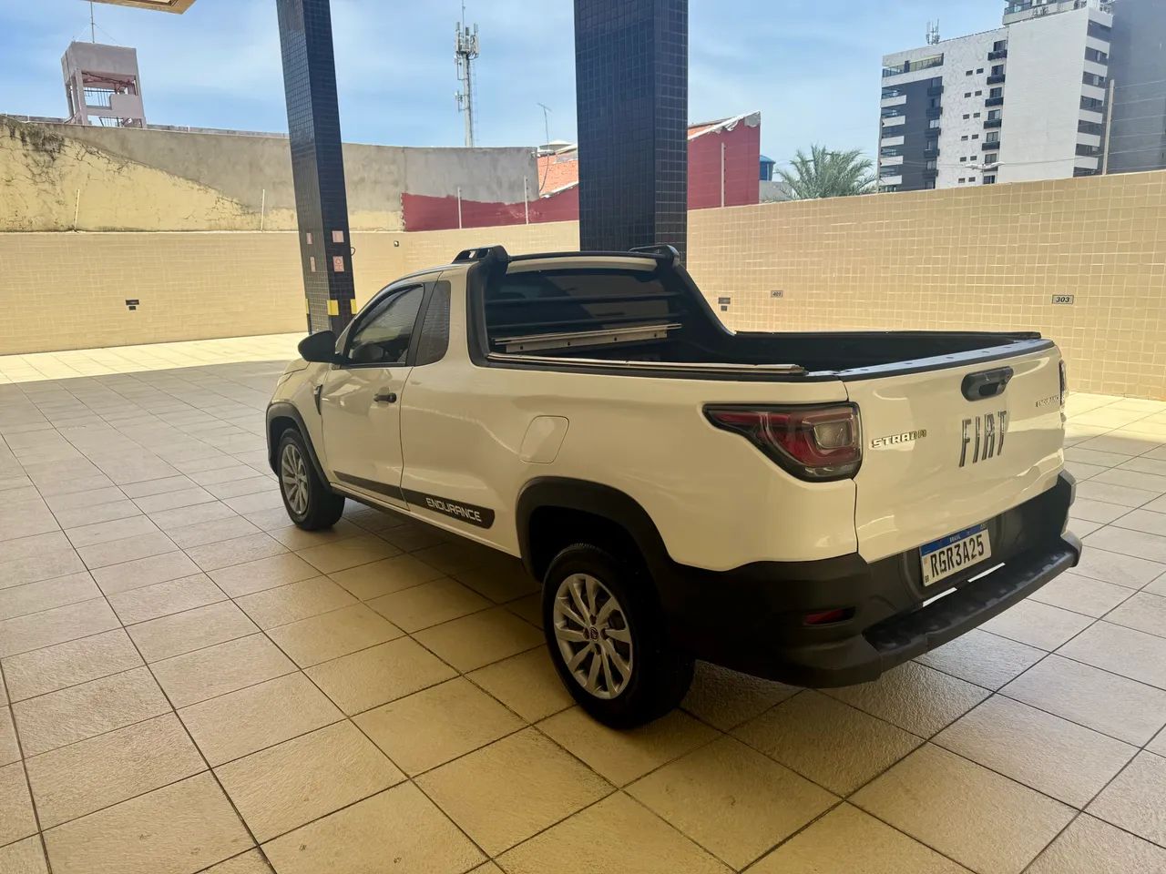 Fiat Strada Endurance 1.4 Flex 8V CS Plus 2022 - Foto 3