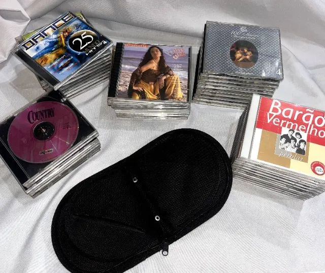 48 CDs aleatórios para artesanato - CDs, DVDs etc - Boneca do