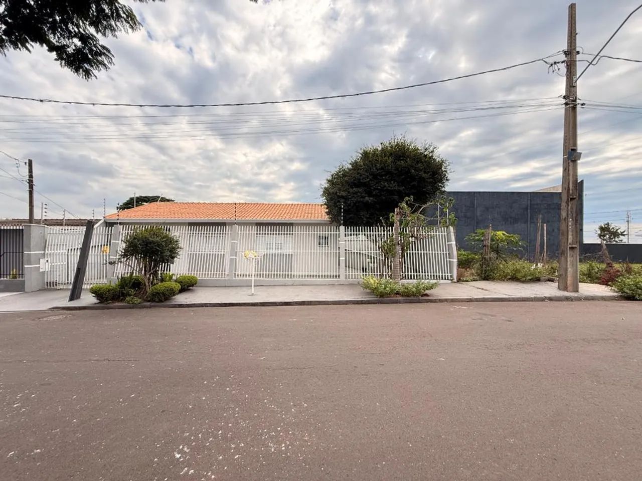 Casa à venda em Maringá, Jardim Liberdade III, com 3 quartos, com 156.23 m² - Foto 2