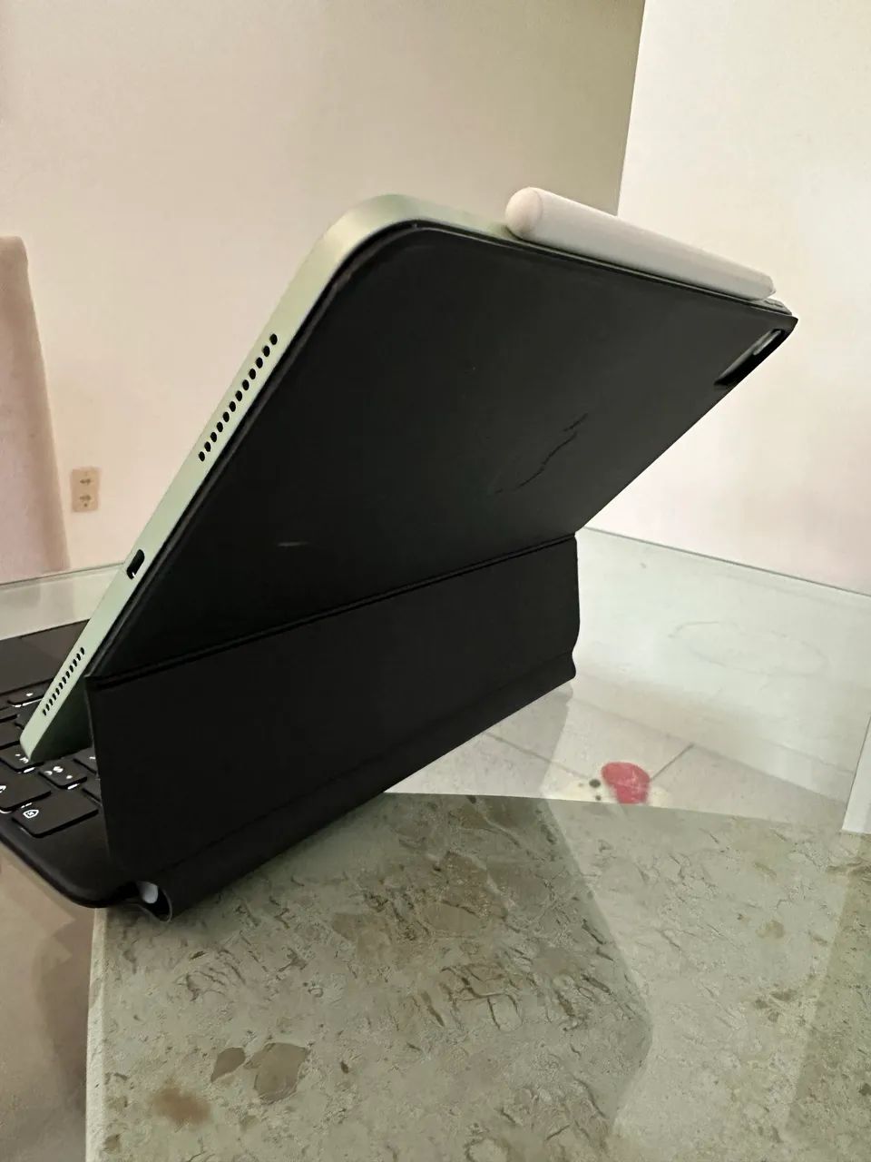 Vendo IPad Air 4 geração 64g  - Foto 2