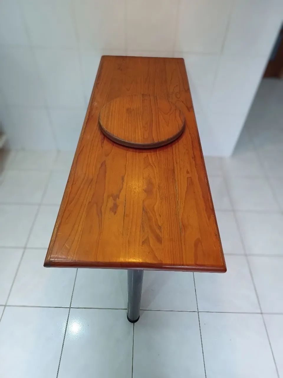 Mesa c/prato giratório. 