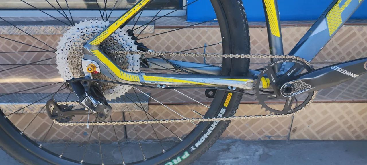 Bicicleta First aro 29 - Foto 2