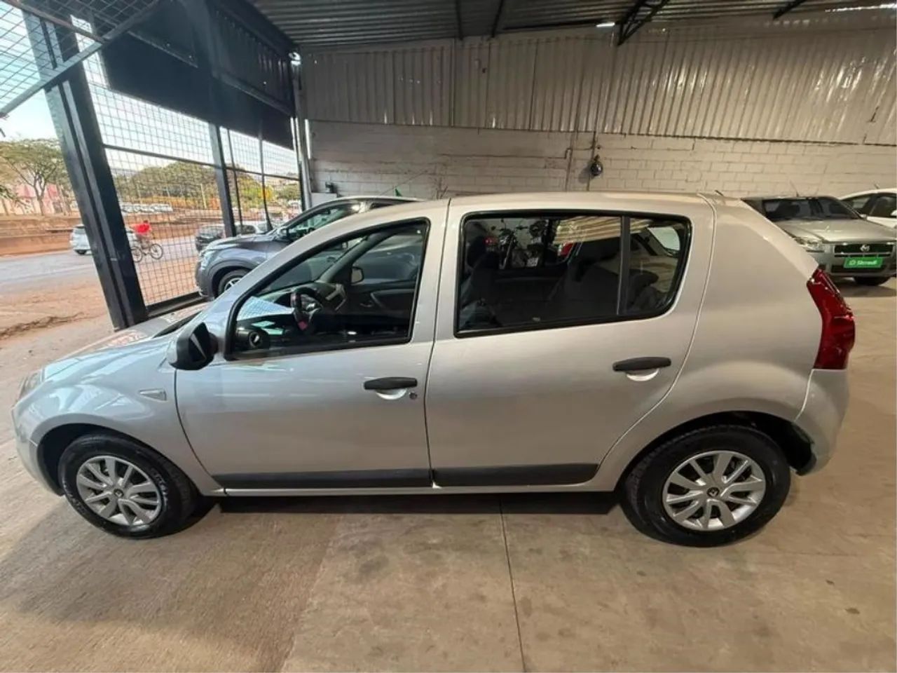 Renault Sandero Expression Flex 1.0 12V 5P 2011 - Foto 4