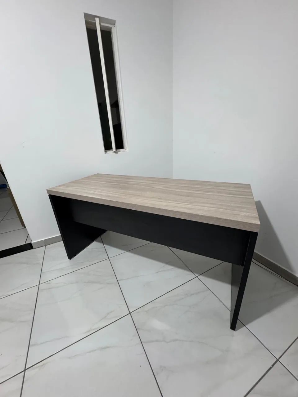 Mesa de Escritório com Gaveteiro  - Foto 3