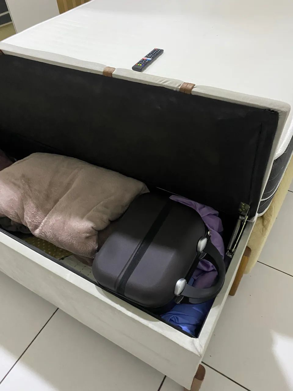 Cama box colchão com baú madeira  - Foto 5