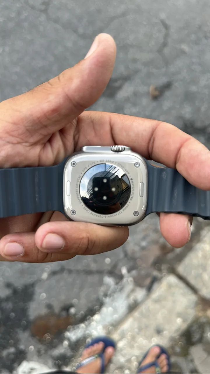 Apple Watch Ultra seri 1 - Foto 3