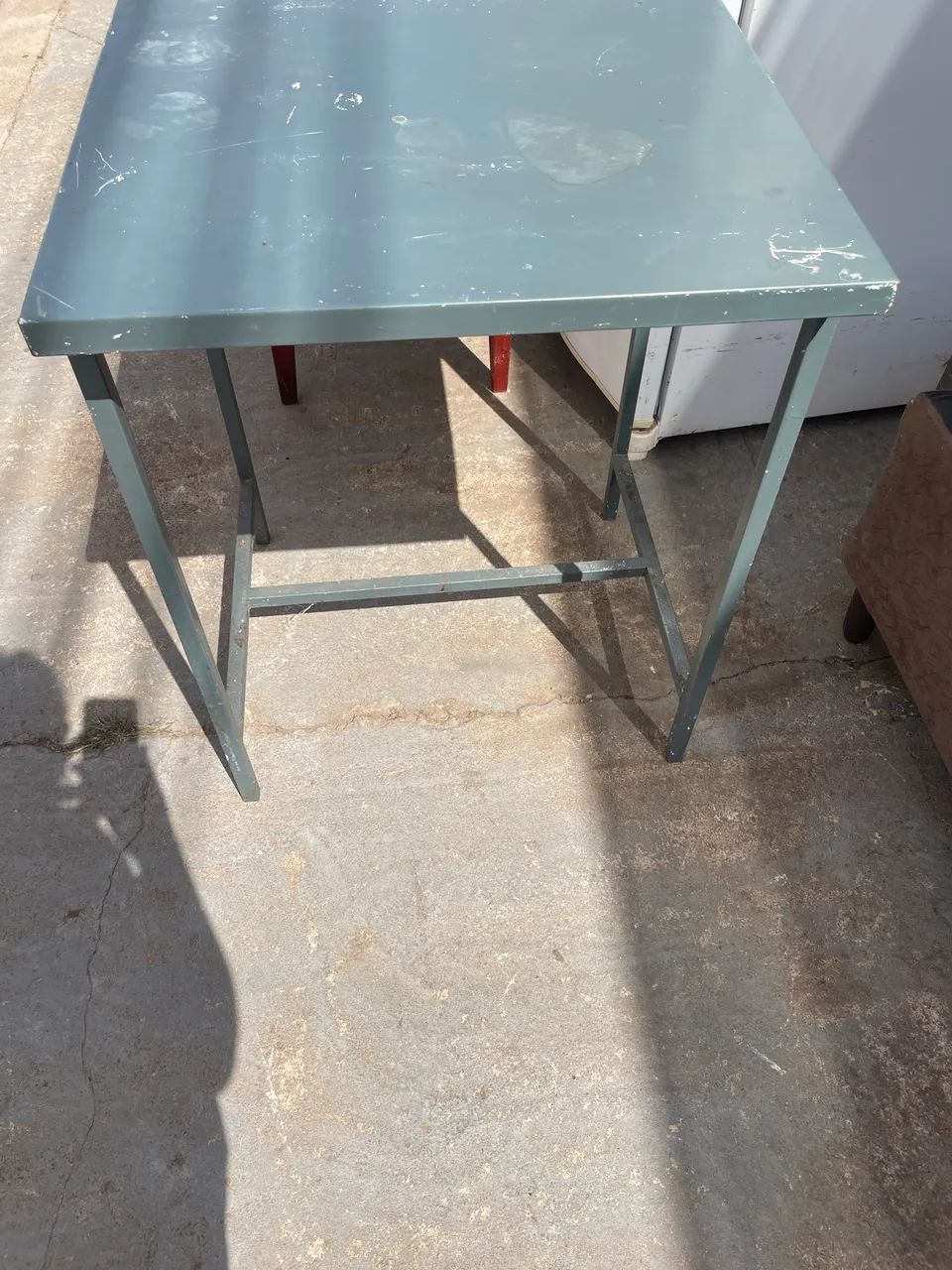 Mesinha de ferro