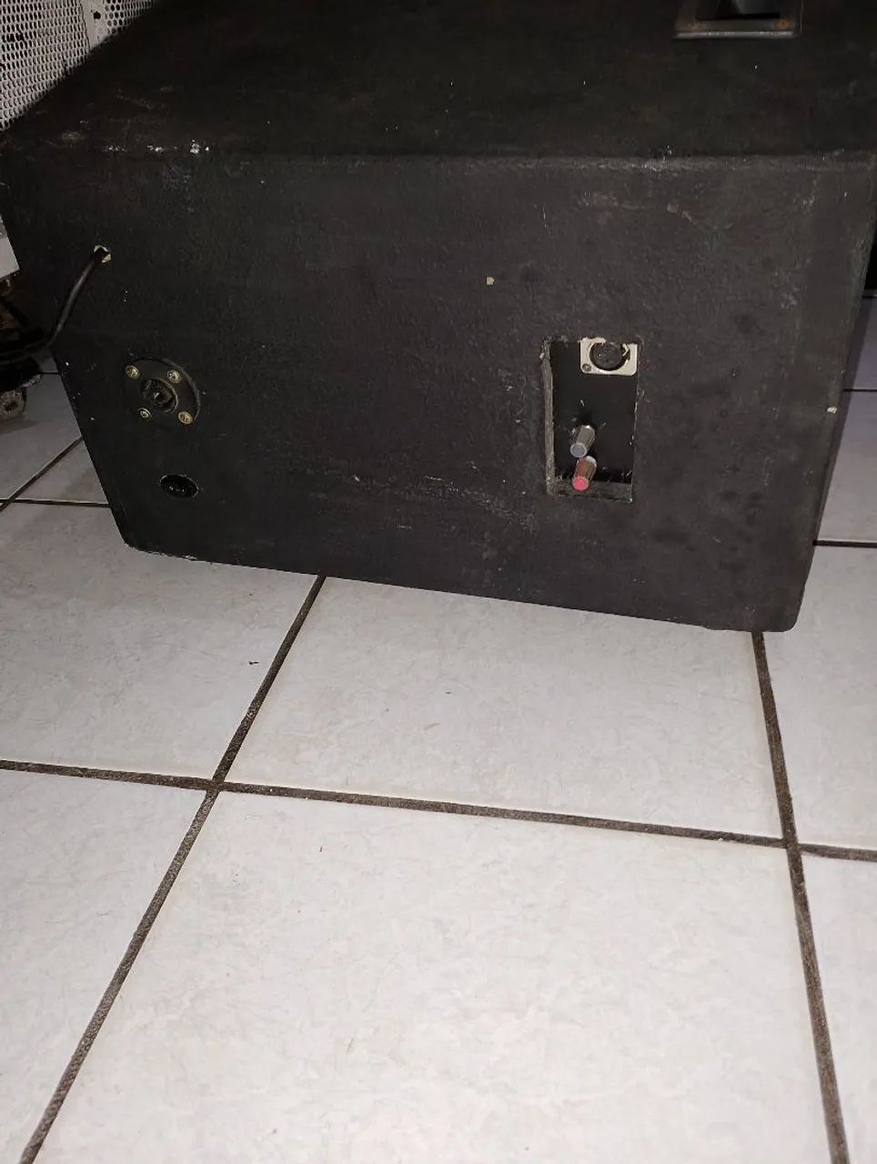 Subwoofer ativo e caixa passiva