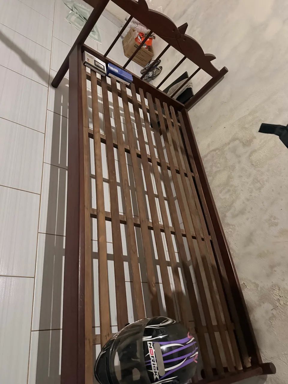 Cama em madeira massaranduba - Foto 4