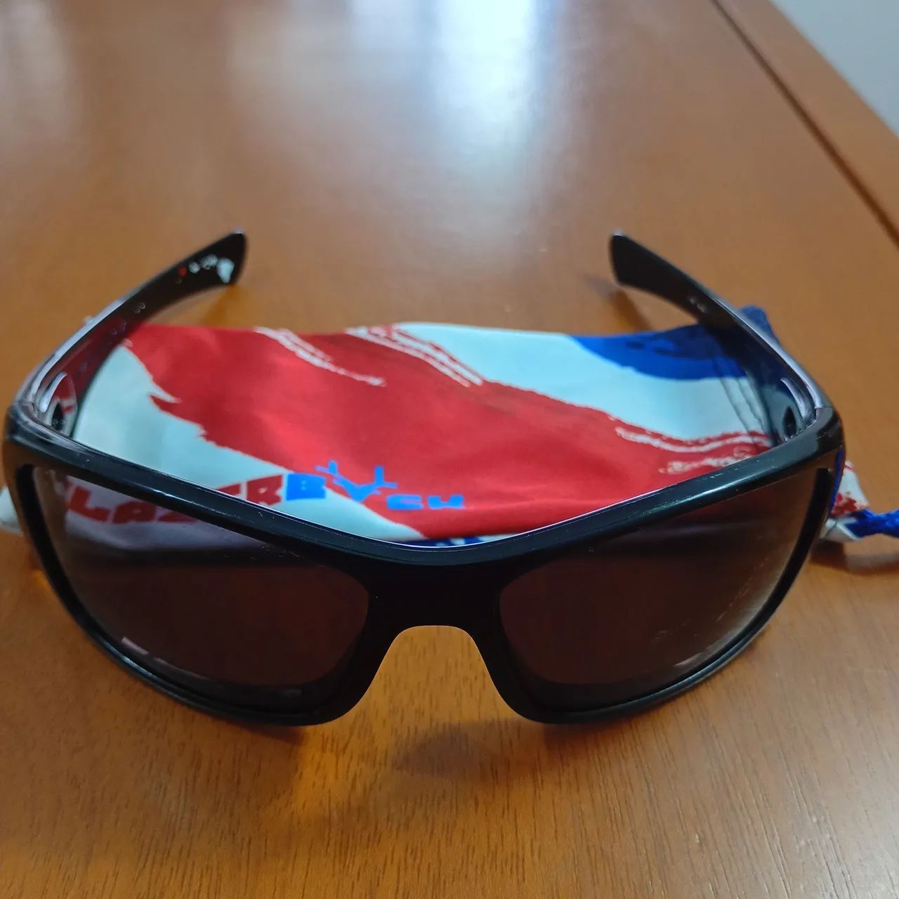 Oakley Hijinx Black