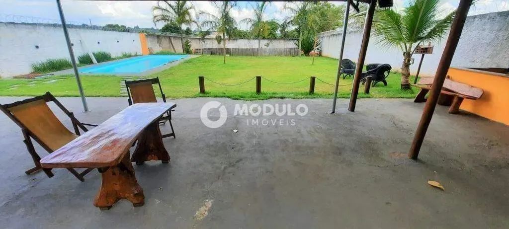 Chácara disponível para locação no bairro Morada Nova.
