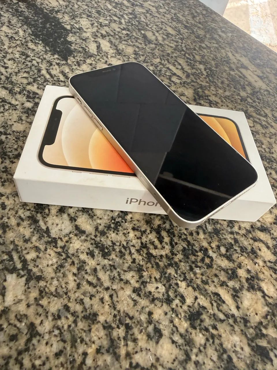 iPhone 12 - 64Gb Muito Conservado. - Foto 3