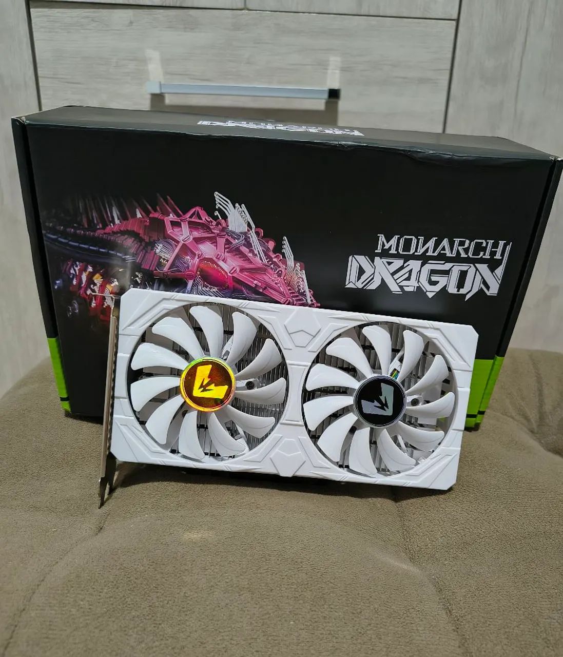 Placa de vídeo Rx 6500 XT 4 GB 